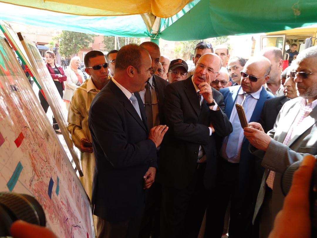 السيد عامل اقليم قلعة السراغنة يتتبع الاشغال بعدد من الاوراش بالمدينة