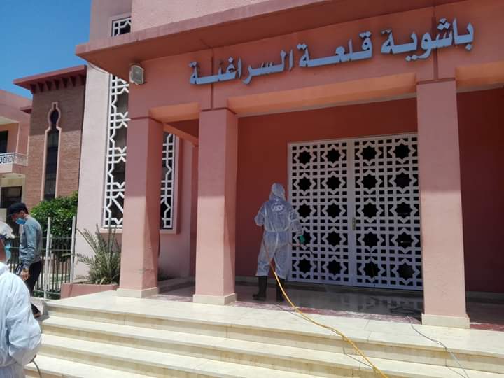 استمرار تعقيم مختلف المؤسسات .