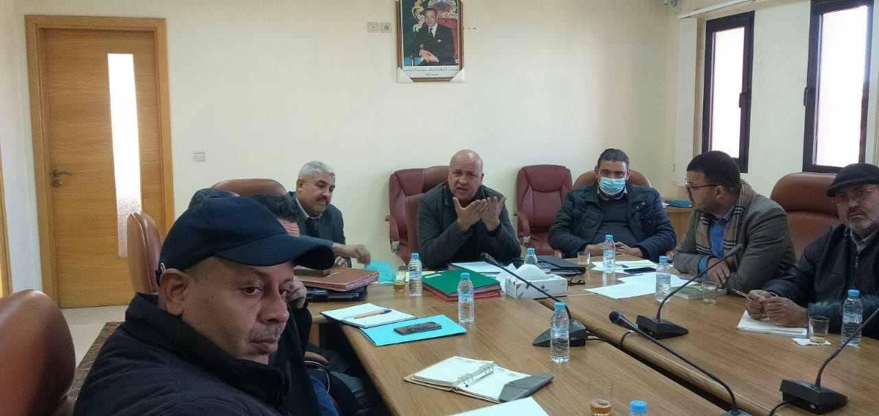 مكتب المجلس يعقد اجتماعا لاعداد جدول اعمال دورة فبراير 2022 .